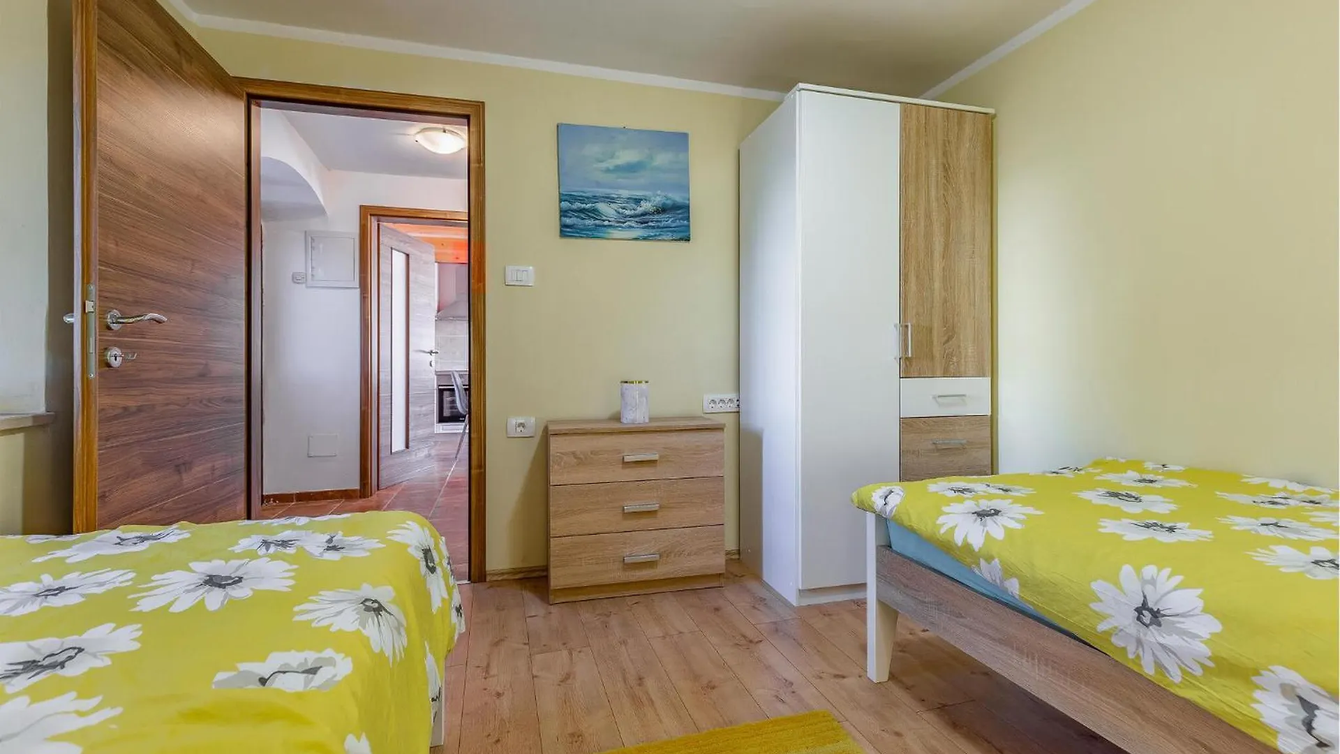 Holiday home Awesome Home In Sisan With Kitchen